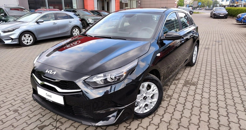 Kia Ceed cena 103500 przebieg: 10, rok produkcji 2024 z Łódź małe 436